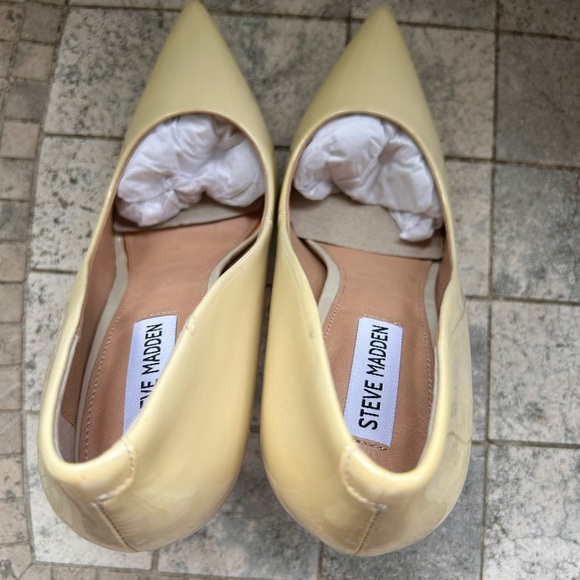 Steve Madden Vala Cream Patent Leather Stiletto Heels sz 8.5 nwob - Picture 5 of 5